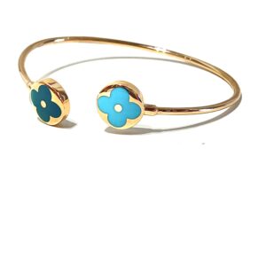 Upgrade Your Style with the Luxurious LV 18kt Bracelet – Shop Now!
