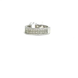 Sparkle & Shine with Our 14kt Natural Diamond Band – Limited Time Offer!