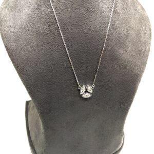 Sparkle in Style: Get the Stunning 18kt Hallmark Marquise Diamond Chain Now!