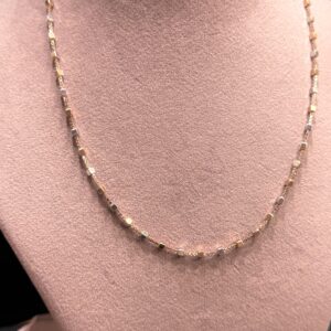 Stunning 18kt Gold Chain | Elegant Jewelry for Every Occasion
